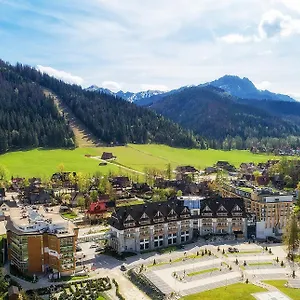 Grand Nosalowy Dwór Hotel